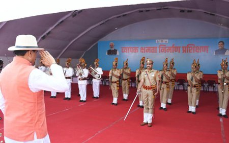 एनएसजी कमांडोज के करतब देख रोमांचित हुए सीएम डॉ. मोहन, कहा- जवानों ने योग्यता-बुद्धिमत्ता-निडरता का अहसास कराया