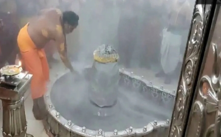 महाकाल मंदिर में फ्री भस्म आरती बंद, 200 रुपये लगेंगे, 3 महीने की बजाय अब एक महीने पहले कर पाएंगे बुकिंग