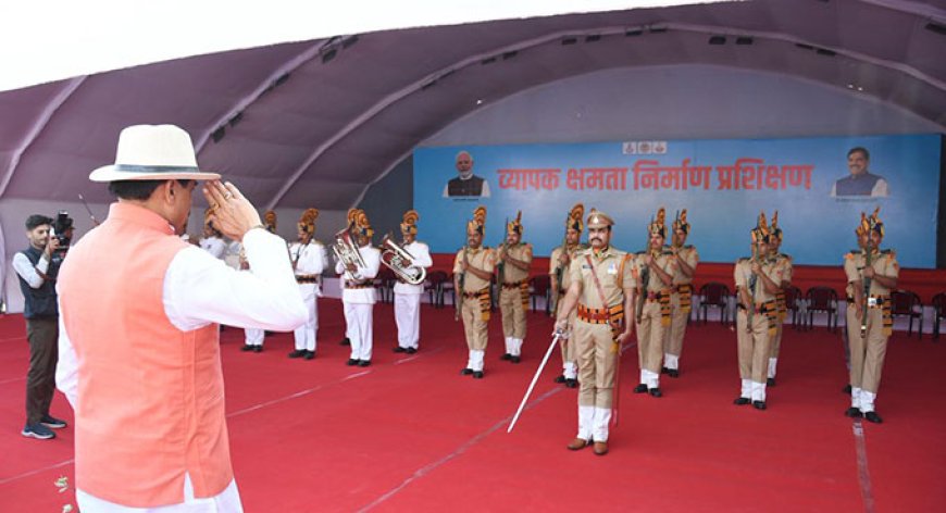 एनएसजी कमांडोज के करतब देख रोमांचित हुए सीएम डॉ. मोहन, कहा- जवानों ने योग्यता-बुद्धिमत्ता-निडरता का अहसास कराया