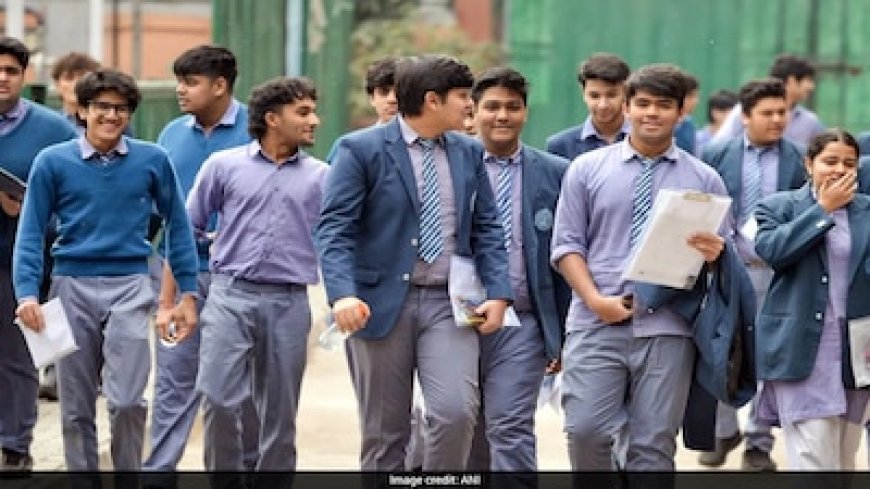 CBSE ने कक्षा 6 से तीसरी भाषा (R3) को किया अनिवार्य , स्कूलों को 7 दिनों के भीतर इसे लागू करने को कहा