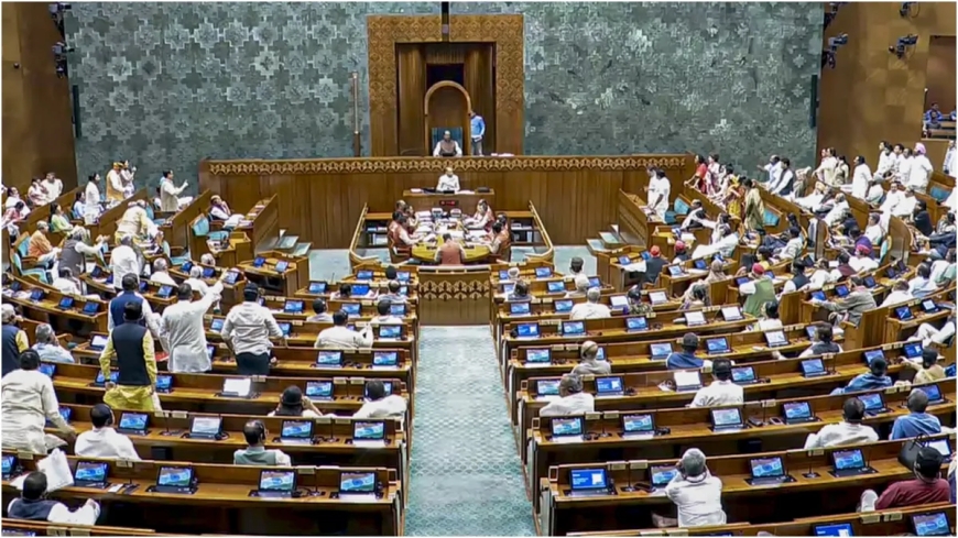 लोकसभा में पास नहीं हो पाया महिला आरक्षण से जुड़ा बिल, सरकार को नहीं मिला विपक्ष का साथ, जानें पक्ष-विपक्ष में कितने वोट पड़े