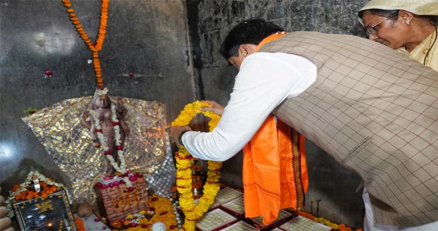सीएम डॉ. मोहन ने मां वाग्देवी की पूजा के बाद दी बड़ी सौगात, अब धार में बनेंगे मां सरस्वती लोक और राजा भोज शोध संस्थान