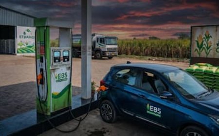 देश में लॉन्च हुआ E85 ईंधन, पेट्रोल से 20 रुपये सस्ता मिलेगा नया फ्यूल