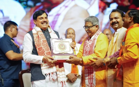 मुख्यमंत्री मोहन यादव का बड़ा ऐलान, लोकतंत्र सेनानियों को तीर्थयात्रा कराएगी सरकार, मिलेंगी कई सुविधाएं