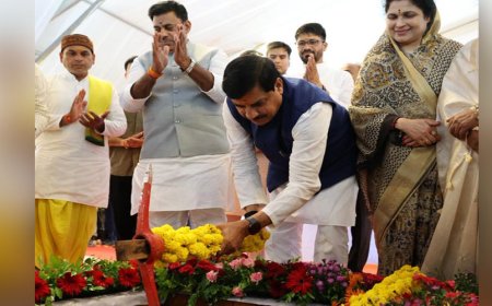 सीएम डॉ. यादव ने किया इंडस्ट्रियल पार्क का भूमि-पूजन, बोले- गरीब-अन्नदाता-युवा-नारी का होगा कल्याण