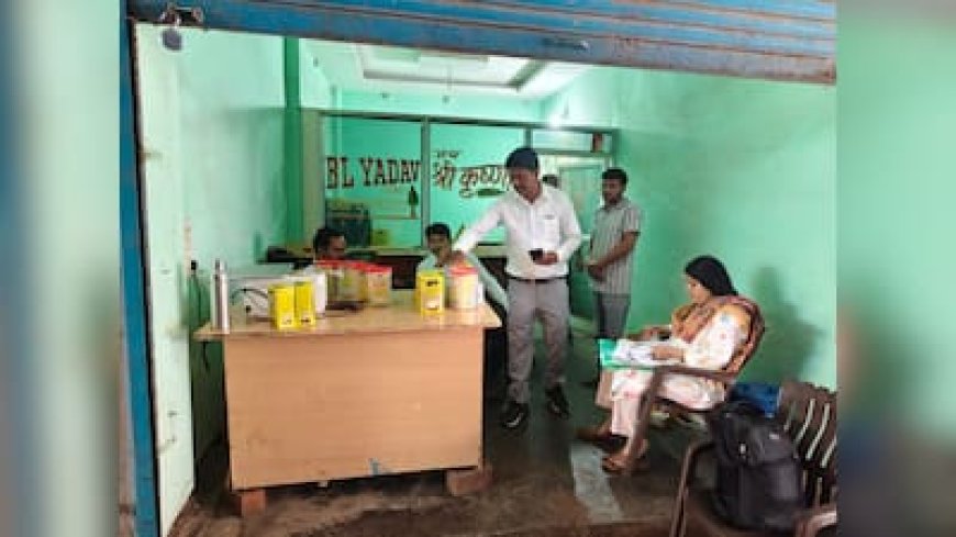 भोपाल में मशहूर ब्रांड्स की पैकिंग में बेचा जा रहा था 'मिलावटी' घी ! 10 क्विंटल नकली घी जब्त