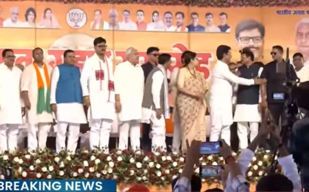 स्मृति ईरानी की मौजूदगी में बीजेपी में शामिल हुए सपा के 3 बागी विधायक, चुनाव से पहले अखिलेश यादव को बड़ा झटका