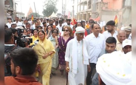 70 दिन, 950 किमी और 40 लाख का खर्च: दिग्विजय की 'सनातन यात्रा' से पार्टी ने बनाई दूरी, BJP बोली- चुनावी स्टंट